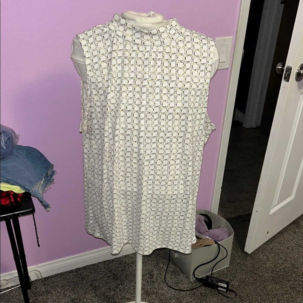 Liz Claiborne Cream Sleeveless Mini Dress with Mandarin Collar